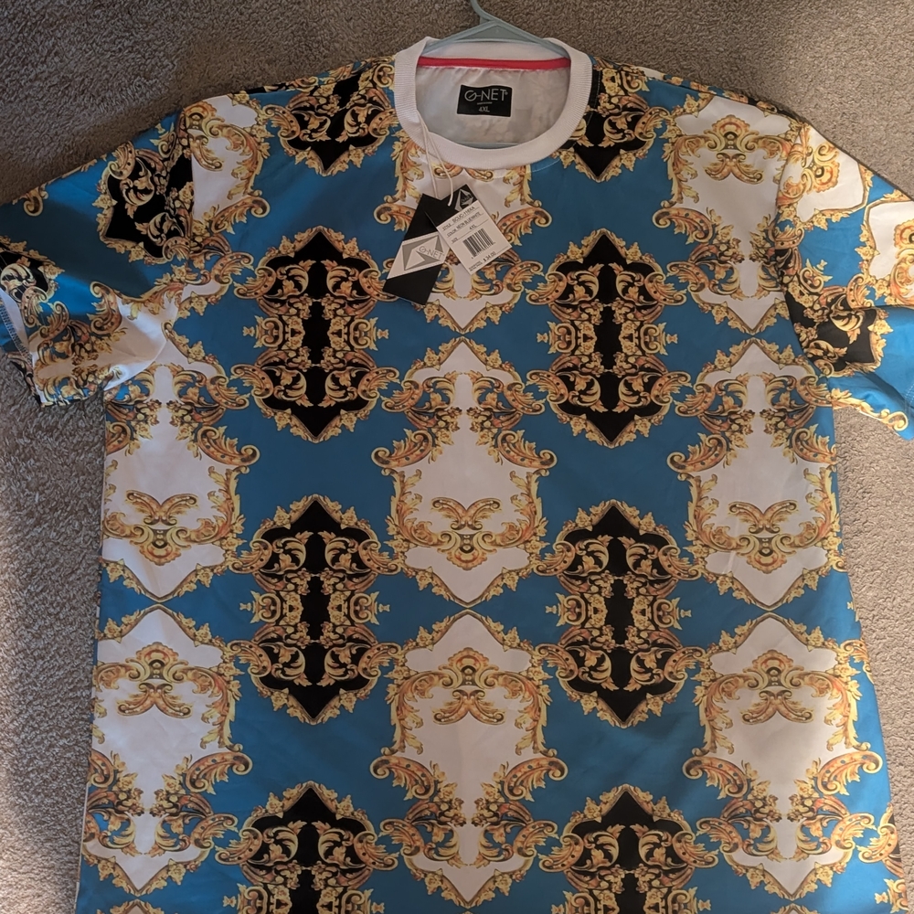 Luxurious Baroque Short Sleeve Tee in Blue and Gold
